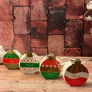 4/$20🙈NWT Spongelle Holiday Ornament Soap Sponge - Green, Red, Gold pick 1